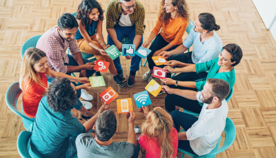 7 Smart Social Media Marketing Hacks To Grow Your Small Business